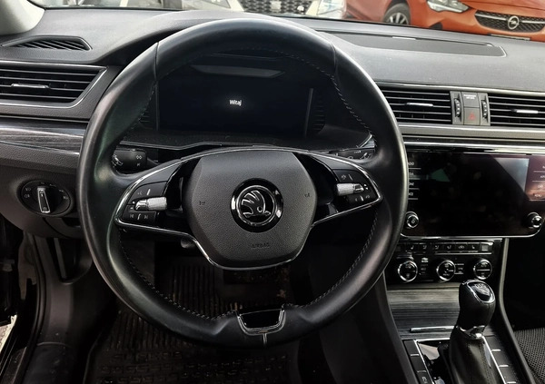 Skoda Superb cena 89999 przebieg: 89379, rok produkcji 2021 z Łochów małe 56